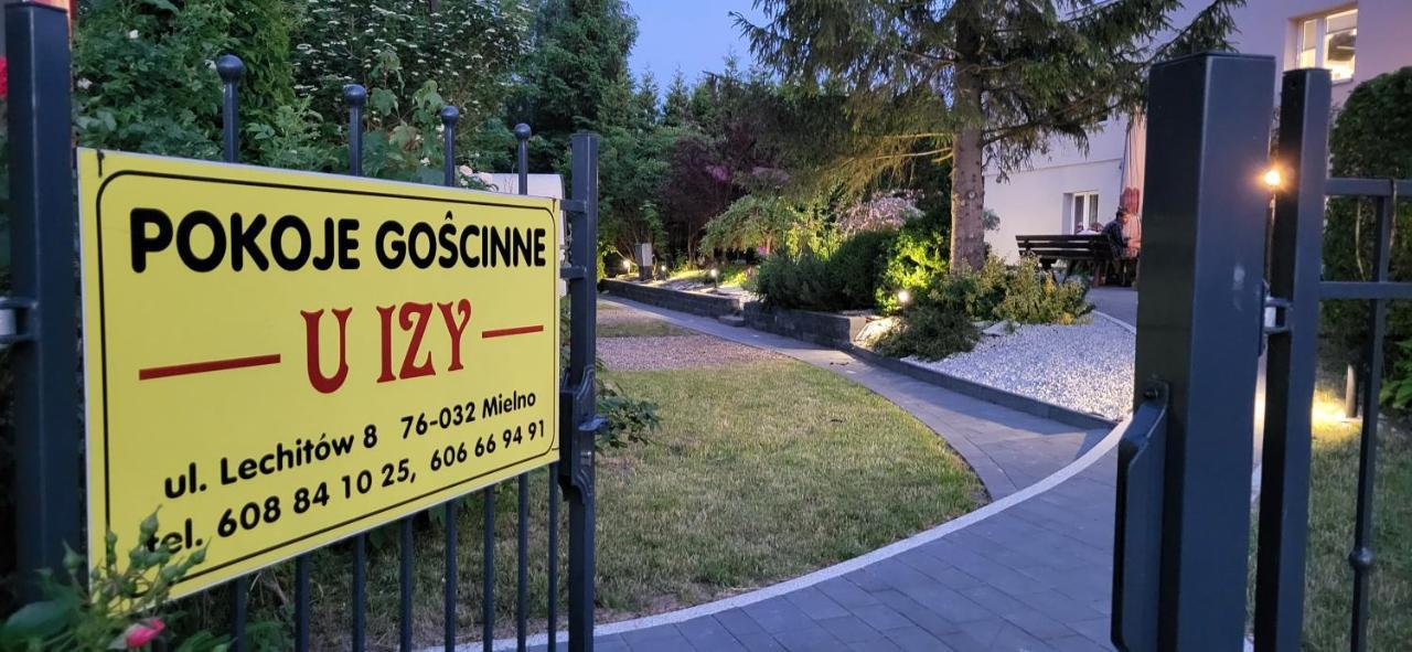 "U Izy" Pokoje Goscinne I Przyczepy Campingowe Großmöllen Exterior foto