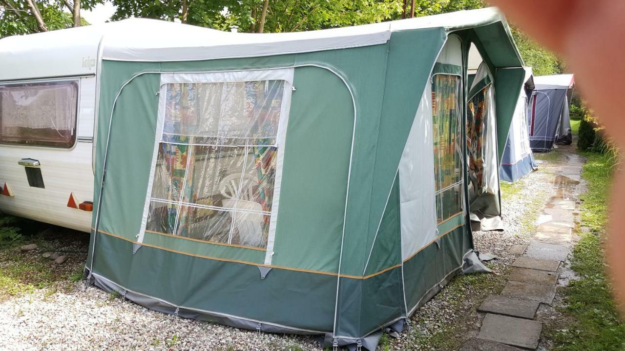 "U Izy" Pokoje Goscinne I Przyczepy Campingowe Großmöllen Exterior foto